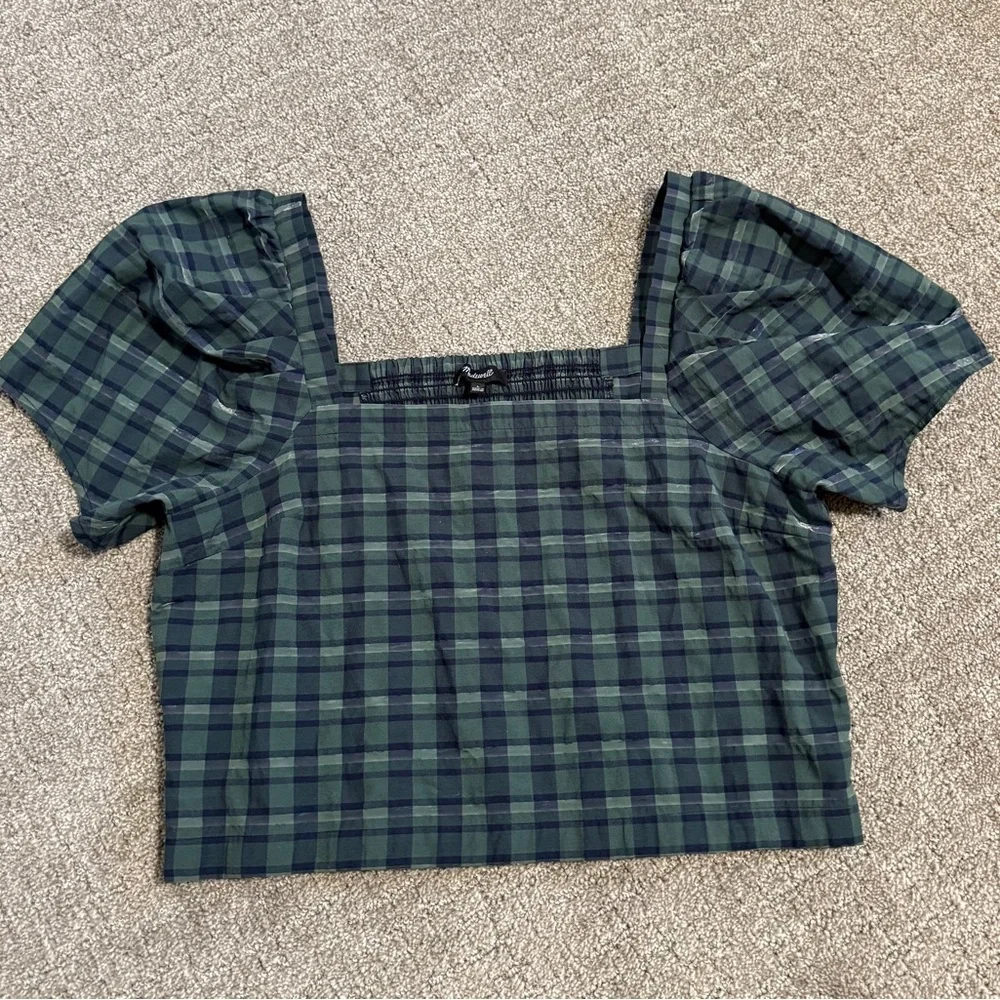 Madewell Green and Navy Plaid Puff Sleeve Crop Top